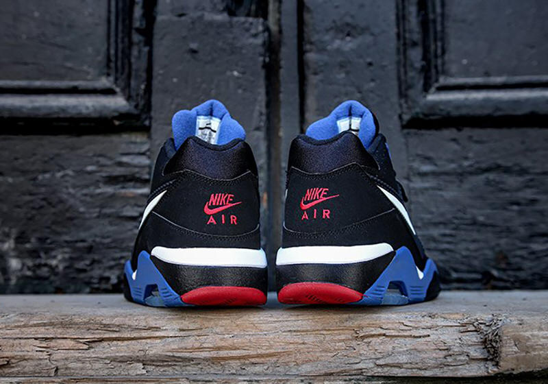 Nike Air Force 180