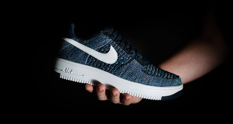 tema arrastrar aventuras Nike Air Force 1 Ultra Flyknit Low "Obsidian" // Available Now | Nice Kicks