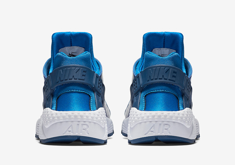 Nike Air Huarache Metallic Blue
