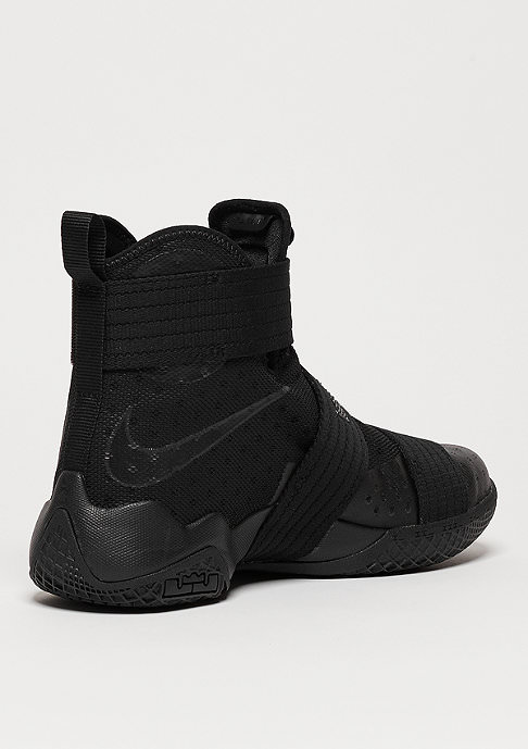 Nike LeBron Soldier 10 Triple Black 