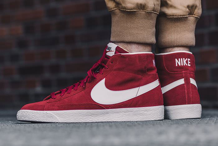 nike red blazer