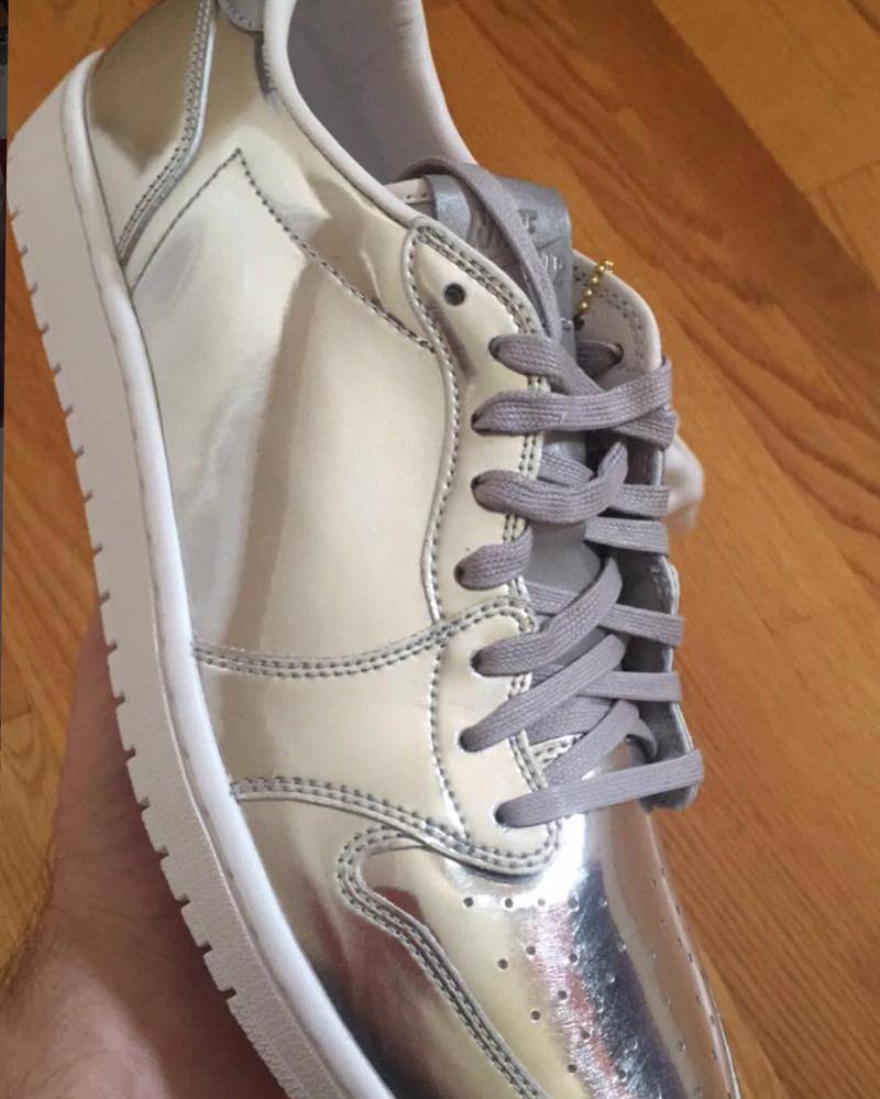 Air Jordan 1 Low Pinnacle Silver/Gold