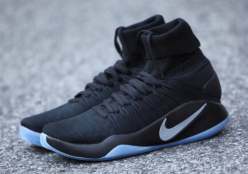 all black nike hyperdunks