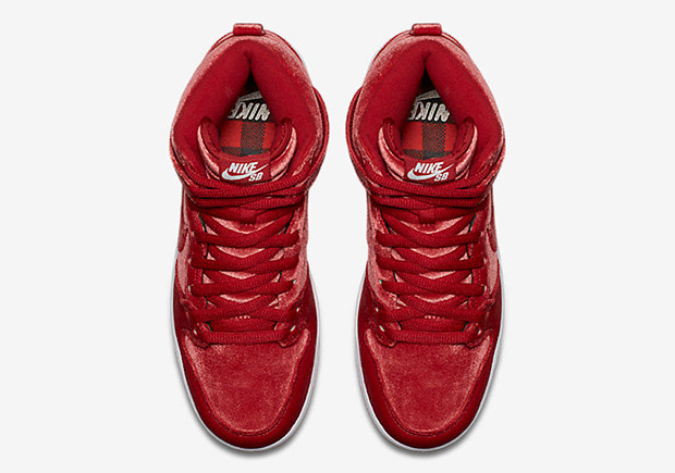 Nike SB Dunk High Red Velvet 