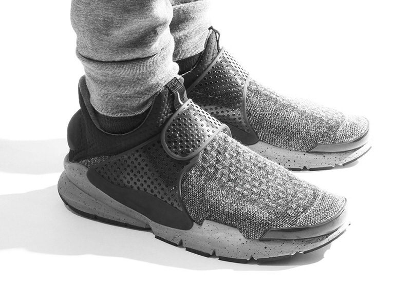 Nike Sock Dart SE Premium Dark Grey/Black