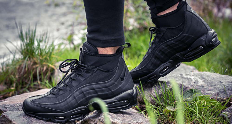 Nike Air Max 95 Sneakerboot "Triple Black"