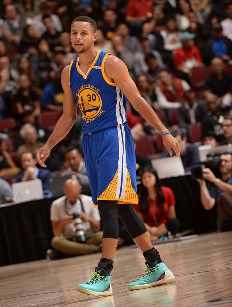 10_1-stephen-curry-3-1-800
