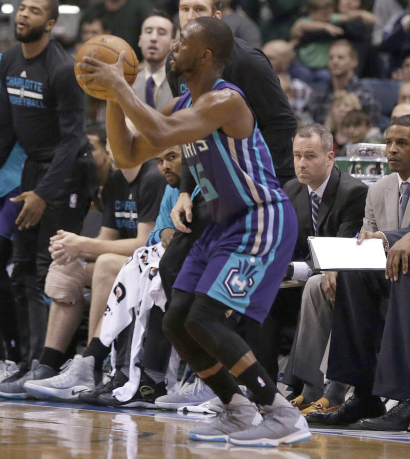 MILWAUKEE, WI - OCTOBER 26: Kemba Walker #15 of the Charlotte Hornets shoots a three pointer during the first quarter against the Milwaukee Bucks at BMO Harris Bradley Center on October 26, 2016 in Milwaukee, Wisconsin. NOTE TO USER: User expressly acknowledges and agrees that, by downloading and or using this photograph, User is consenting to the terms and conditions of the Getty Images License Agreement. (Photo by Mike McGinnis/Getty Images)