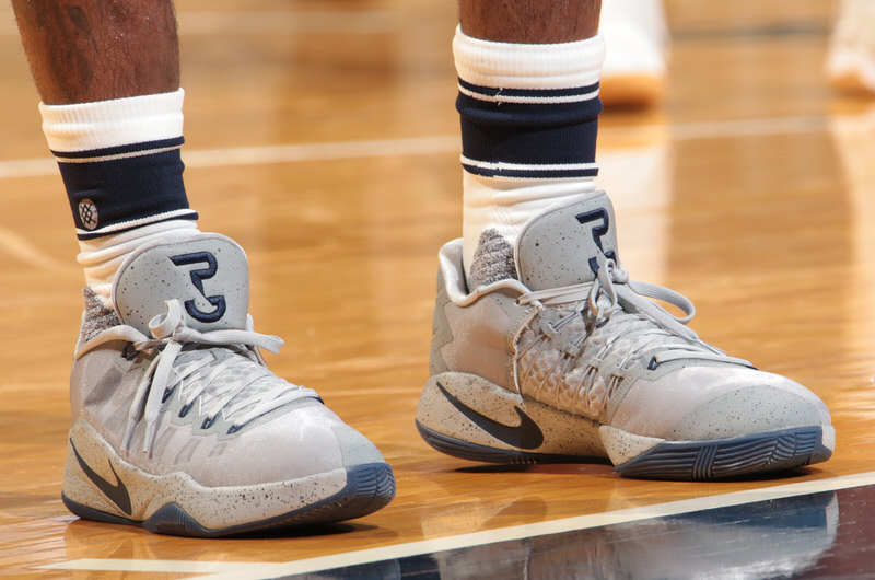 INDIANAPOLIS, IN - OCTOBER 26: The shoes of Paul George #13 of the Indiana Pacers are seen against the Dallas Mavericks on October 26, 2016 at Bankers Life Fieldhouse in Indianapolis, Indiana. NOTE TO USER: User expressly acknowledges and agrees that, by downloading and or using this Photograph, user is consenting to the terms and conditions of the Getty Images License Agreement. Mandatory Copyright Notice: Copyright 2016 NBAE (Photo by Ron Hoskins/NBAE via Getty Images)