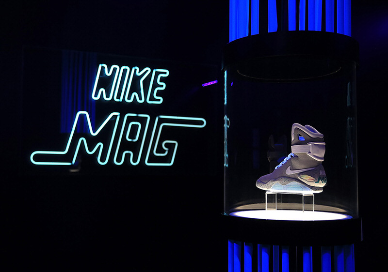 Nike MAG