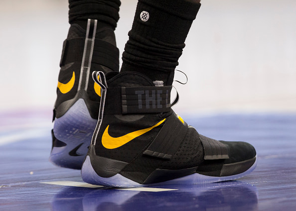 PHILADELPHIA, PA - NOVEMBER 5: Sneaker detail of LeBron James #23 of the Cleveland Cavaliers against the Philadelphia 76ers at Wells Fargo Center on November 5, 2016 in Philadelphia, Pennsylvania. The Cavaliers defeated the 76ers 102-101. The NOTE TO USER: User expressly acknowledges and agrees that, by downloading and or using this photograph, User is consenting to the terms and conditions of the Getty Images License Agreement. (Photo by Mitchell Leff/Getty Images)