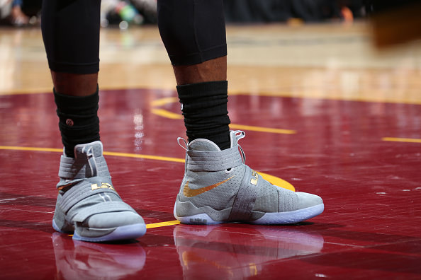 CLEVELAND, OH - OCTOBER 25: A view of the sneakers of LeBron James #23 of the Cleveland Cavaliers during a game against the New York Knicks on October 25, 2016 at Quicken Loans Arena in Cleveland, Ohio. NOTE TO USER: User expressly acknowledges and agrees that, by downloading and or using this Photograph, user is consenting to the terms and conditions of the Getty Images License Agreement. Mandatory Copyright Notice: Copyright 2016 NBAE (Photo by Nathaniel S. Butler/NBAE via Getty Images)