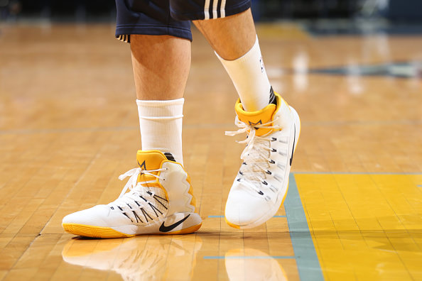MEMPHIS, TN - OCTOBER 26: The sneakers of Marc Gasol #33 of the Memphis Grizzlies are seen before a game against the Minnesota Timberwolves on October 26, 2016 at FedExForum in Memphis, Tennessee. NOTE TO USER: User expressly acknowledges and agrees that, by downloading and or using this photograph, user is consenting to the terms and conditions of the Getty Images License Agreement. Mandatory Copyright Notice: Copyright 2016 NBAE (Photo by Joe Murphy/NBAE via Getty Images)