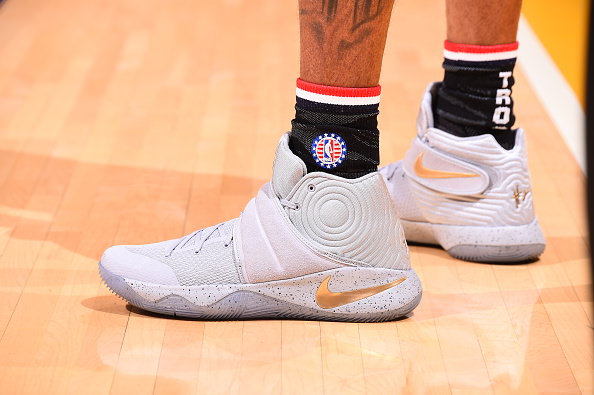 LOS ANGELES, CA - NOVEMBER 4: The shoes of D'Angelo Russell #1 of the Los Angeles Lakers who wears wears a Hoops for Troops socks honoring members of the US Armed Forces and their families against the Golden State Warriorson November 4, 2016 at STAPLES Center in Los Angeles, California. NOTE TO USER: User expressly acknowledges and agrees that, by downloading and/or using this Photograph, user is consenting to the terms and conditions of the Getty Images License Agreement. Mandatory Copyright Notice: Copyright 2016 NBAE (Photo by Andrew D. Bernstein/NBAE via Getty Images)