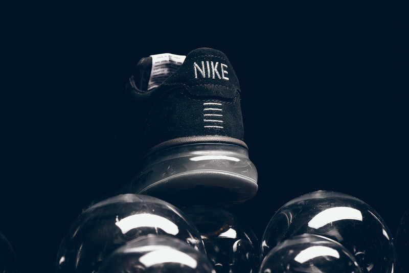 Nike Air Max LD-Zero "Triple Black"