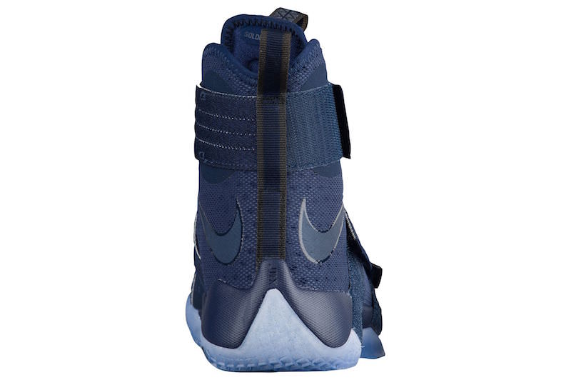 Nike LeBron Soldier 10 