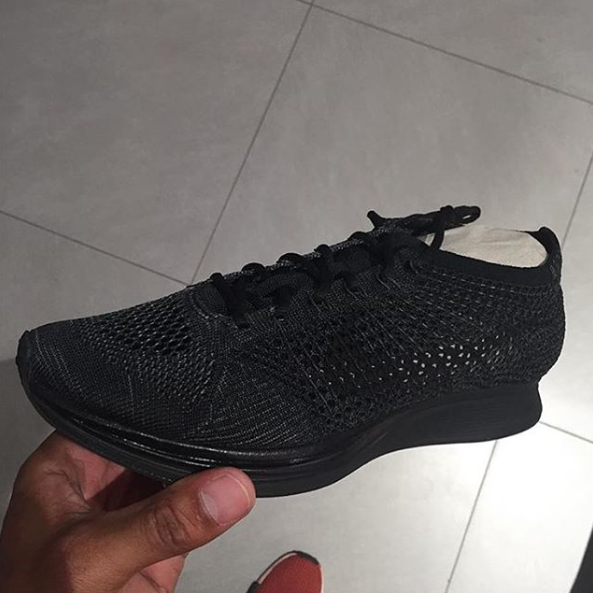 Nike Flyknit Racer "Triple Black"