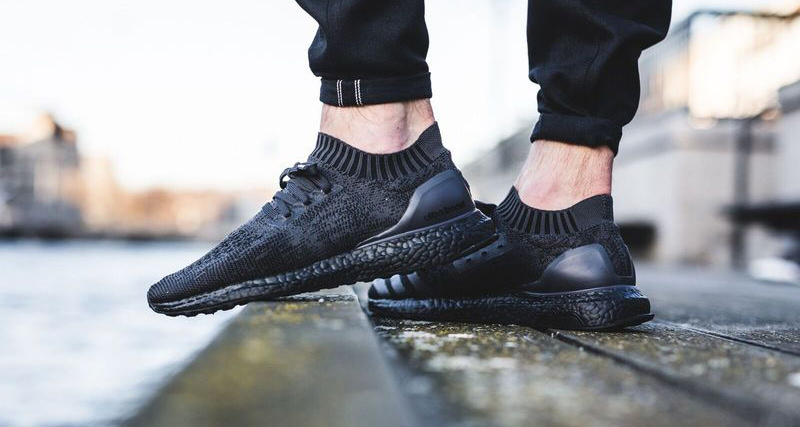 adidas ultra boost triple black uncaged