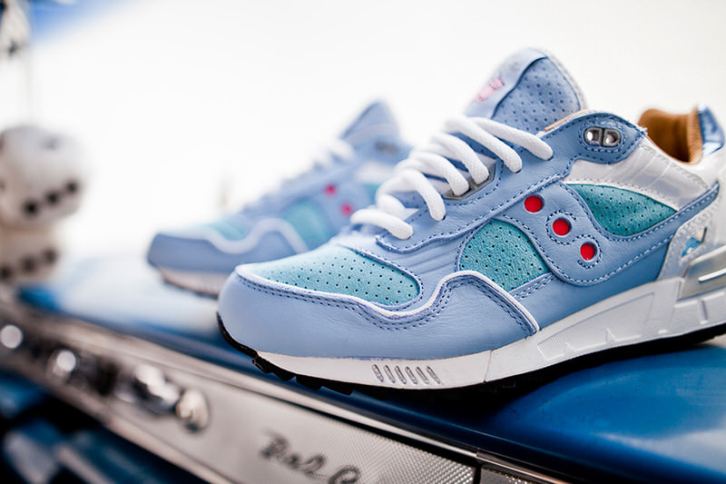 Extra Butter x Saucony Shadow 5000 "For the People"