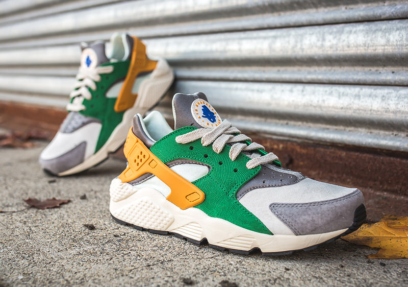 Nike Air Huarache Pine Green/Gold Leaf