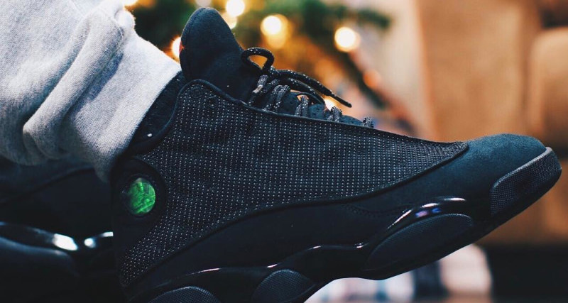 black cats jordan 13