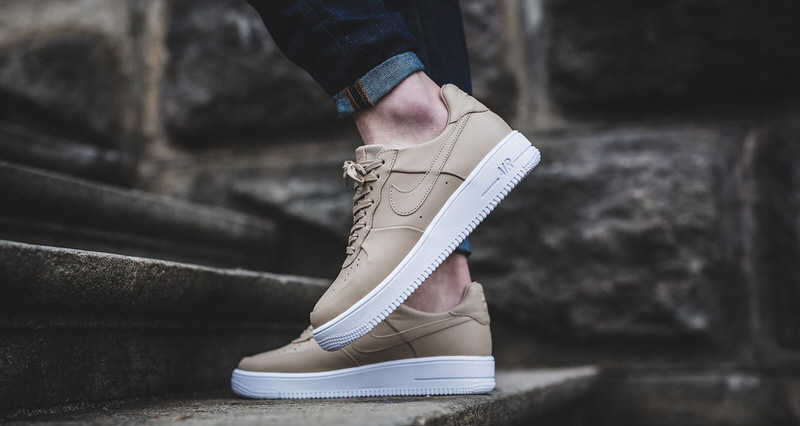 nike air beige leather