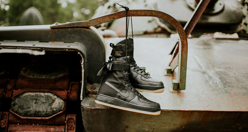 Nike SF-AF1 Black/Gum