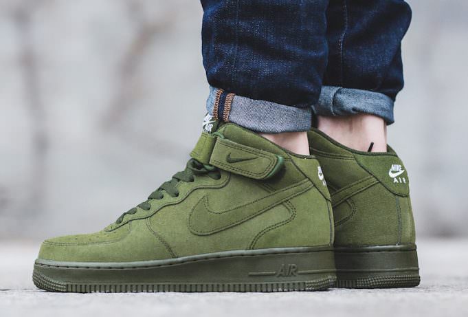 Knorretje einde Dood in de wereld Nike Air Force 1 Mid "Legion Green" // Available Now | Nice Kicks