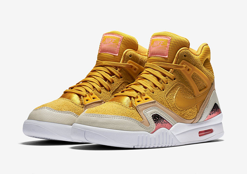 Nike Air Tech Challenge II SE "Gold Dart"