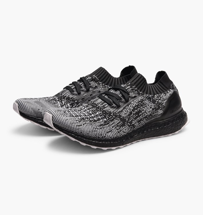 adidas Ultra Boost Uncaged Black/White