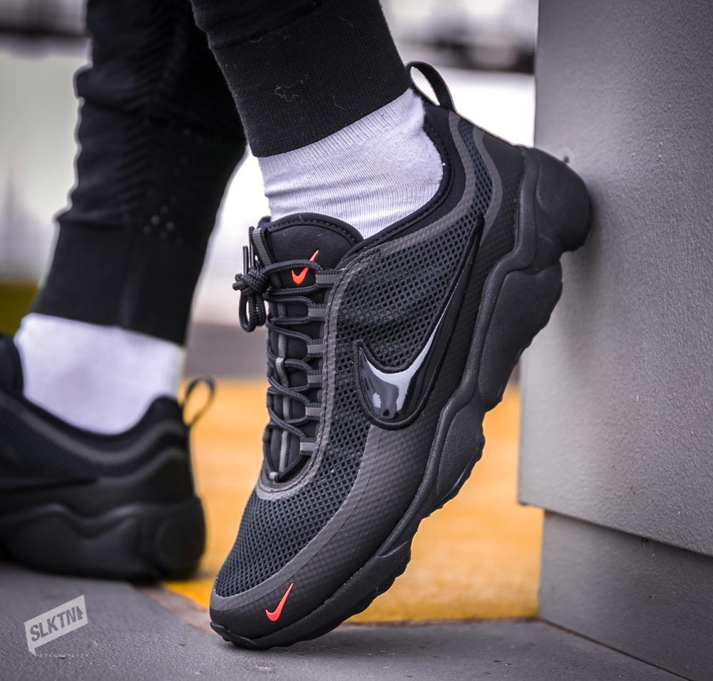 nike zoom spiridon ultra black