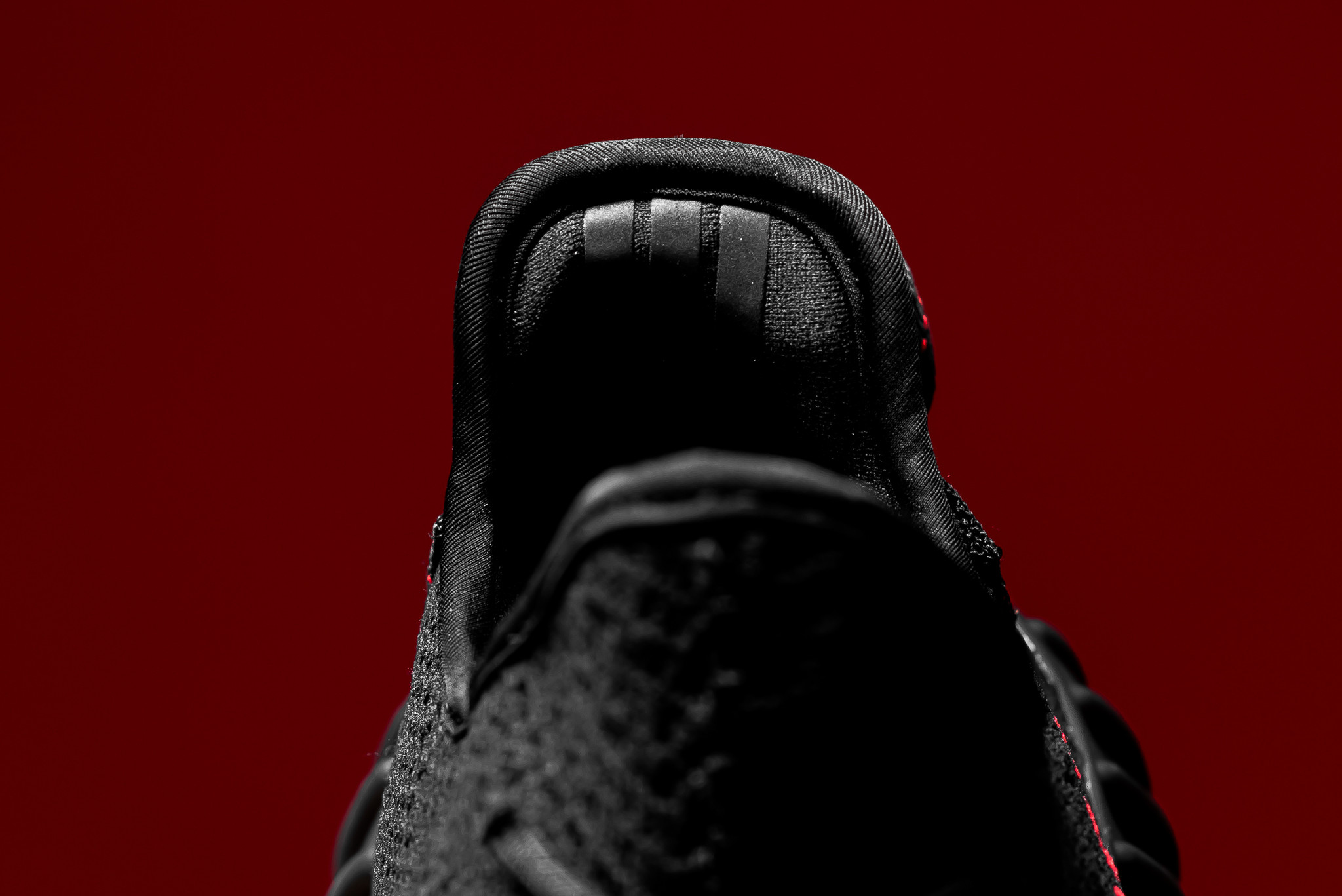 adidas Yeezy Boost 350 V2 Black/Red