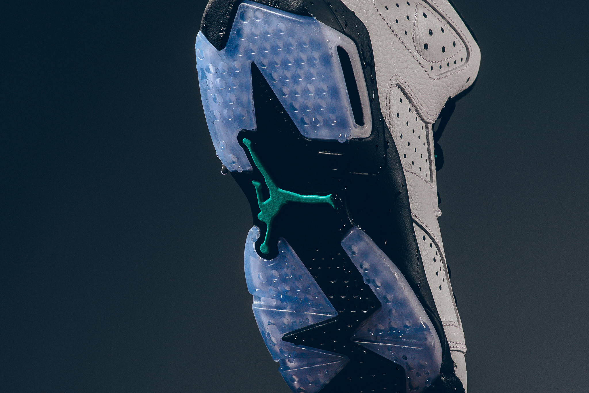 Air Jordan 6 "Hyper Jade"