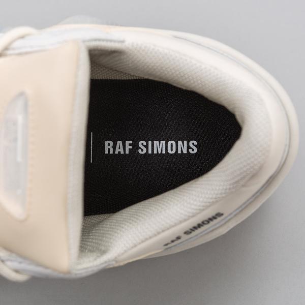 Raf Simons x adidas Ozweego Bunny "Cream"