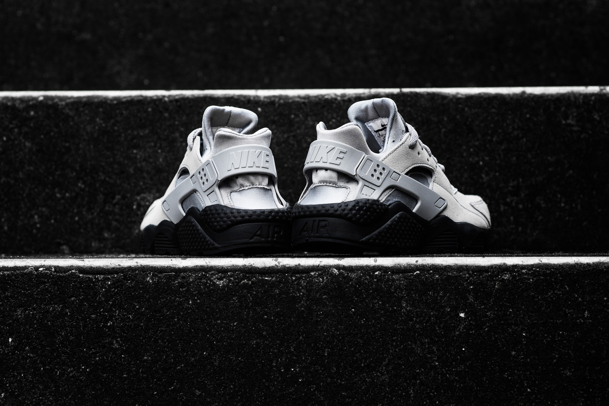 Nike Air Huarache Run "Matte Silver"