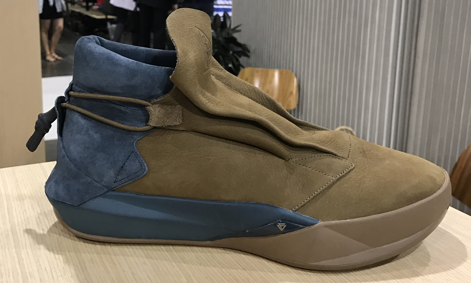 brandblack future legend low