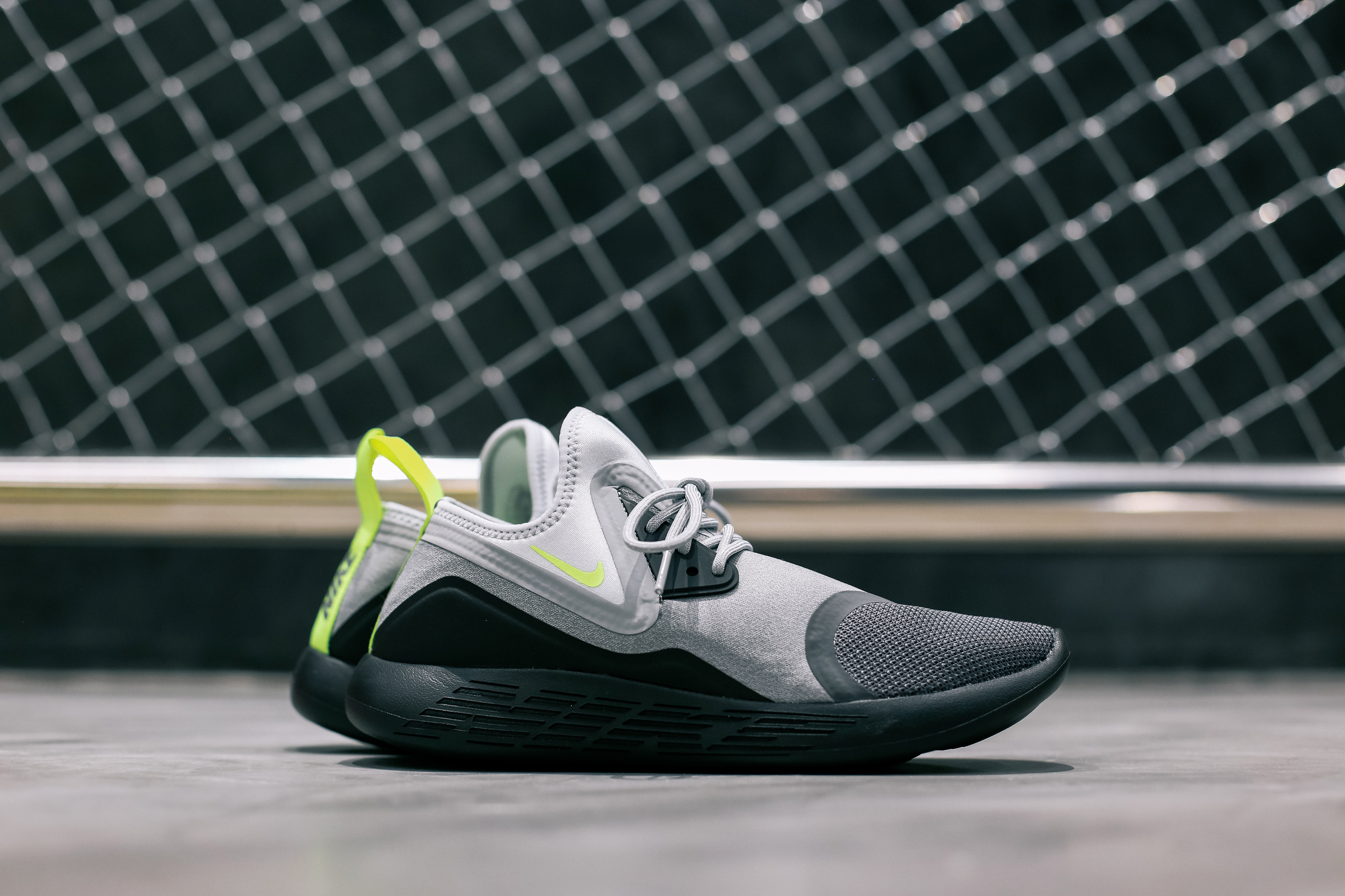 Nike LunarCharge BN Dark Grey/Volt