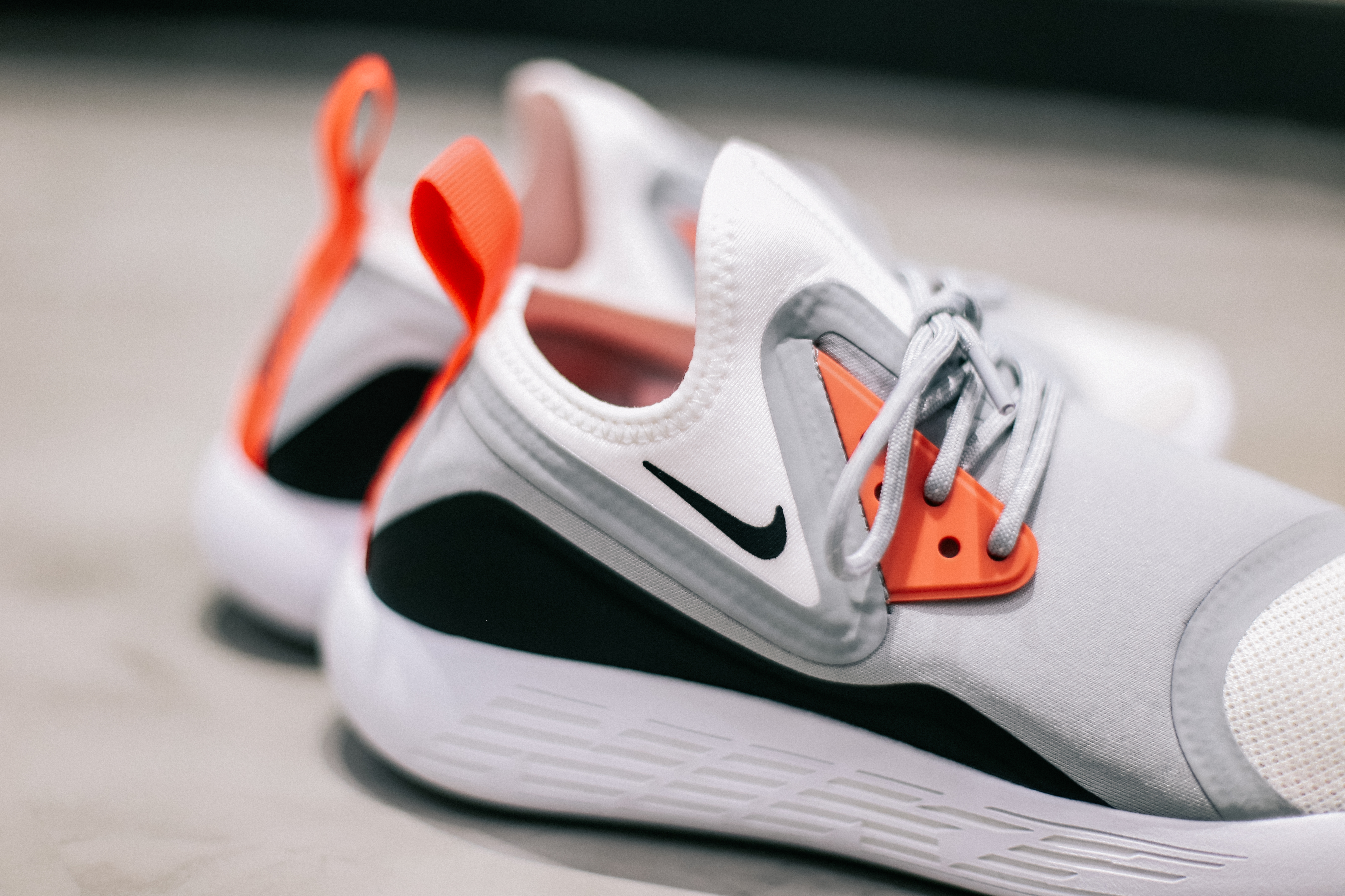 Nike LunarCharge BN "Infrared"