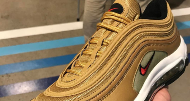 air max 97 gold fake vs real