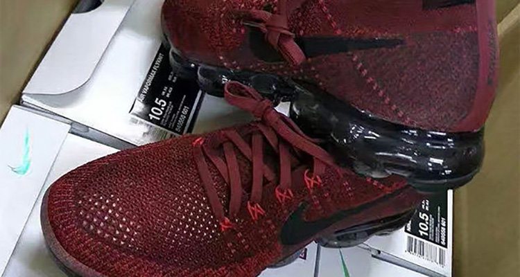 Nike VaporMax "Burgundy"