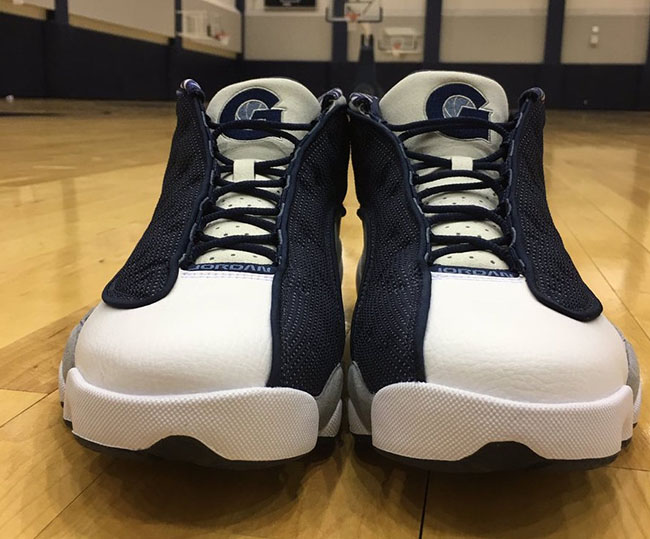 Air Jordan 13 Low "Hoyas" PE