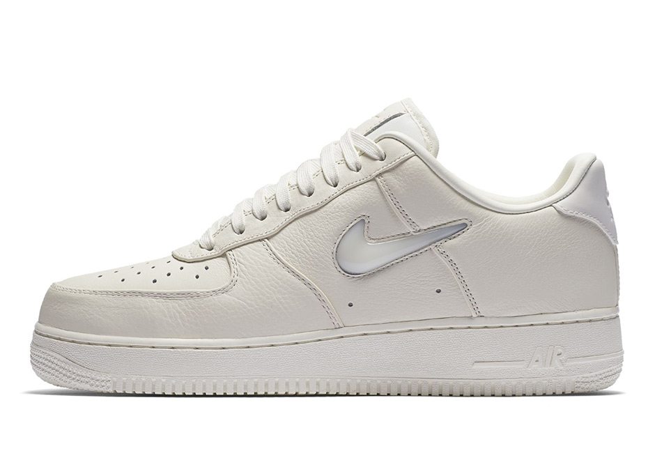 Nike Air Force 1 Low Jewel 