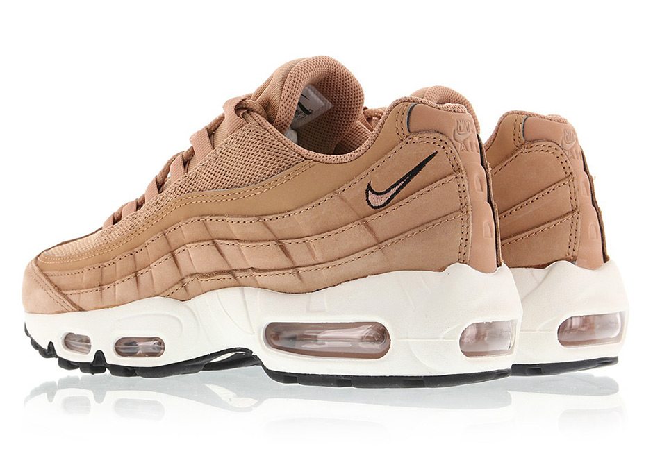 Nike WMNS Air Max 95 "Dusted Clay"