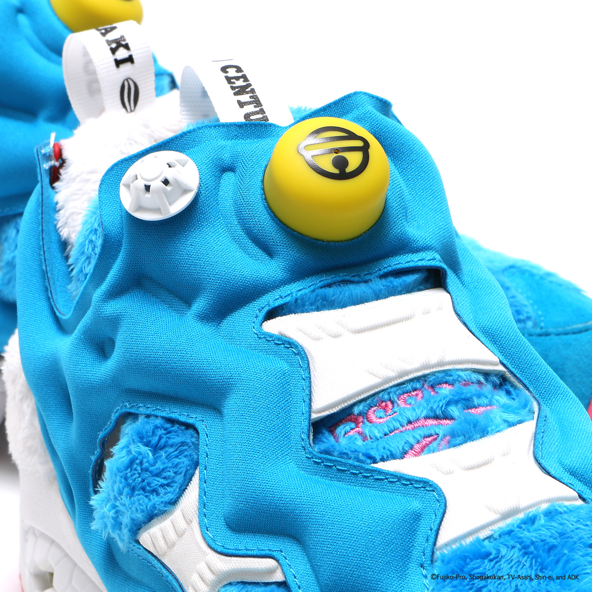 Packer x atmos x Reebok Insta Pump Fury "DORAEMON"
