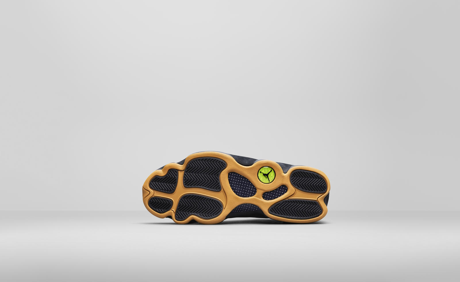 Air Jordan 13 Low "Chutney"