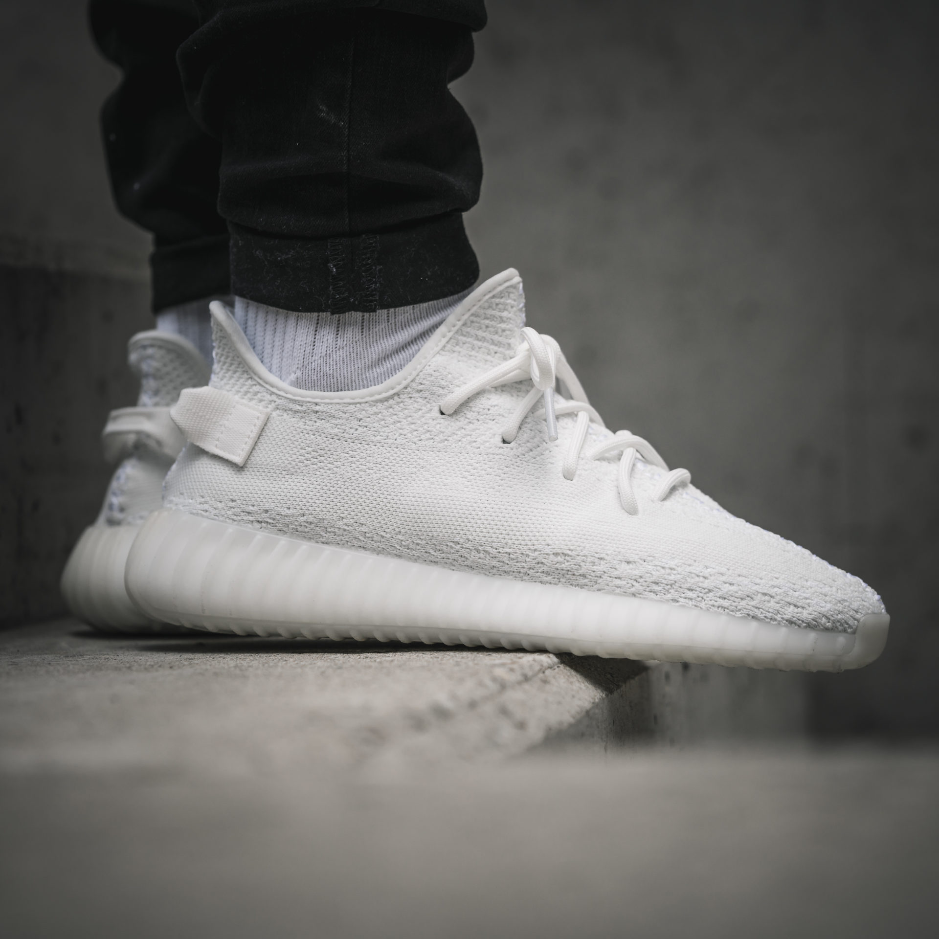 adidas cream white yeezy boost 350 v2