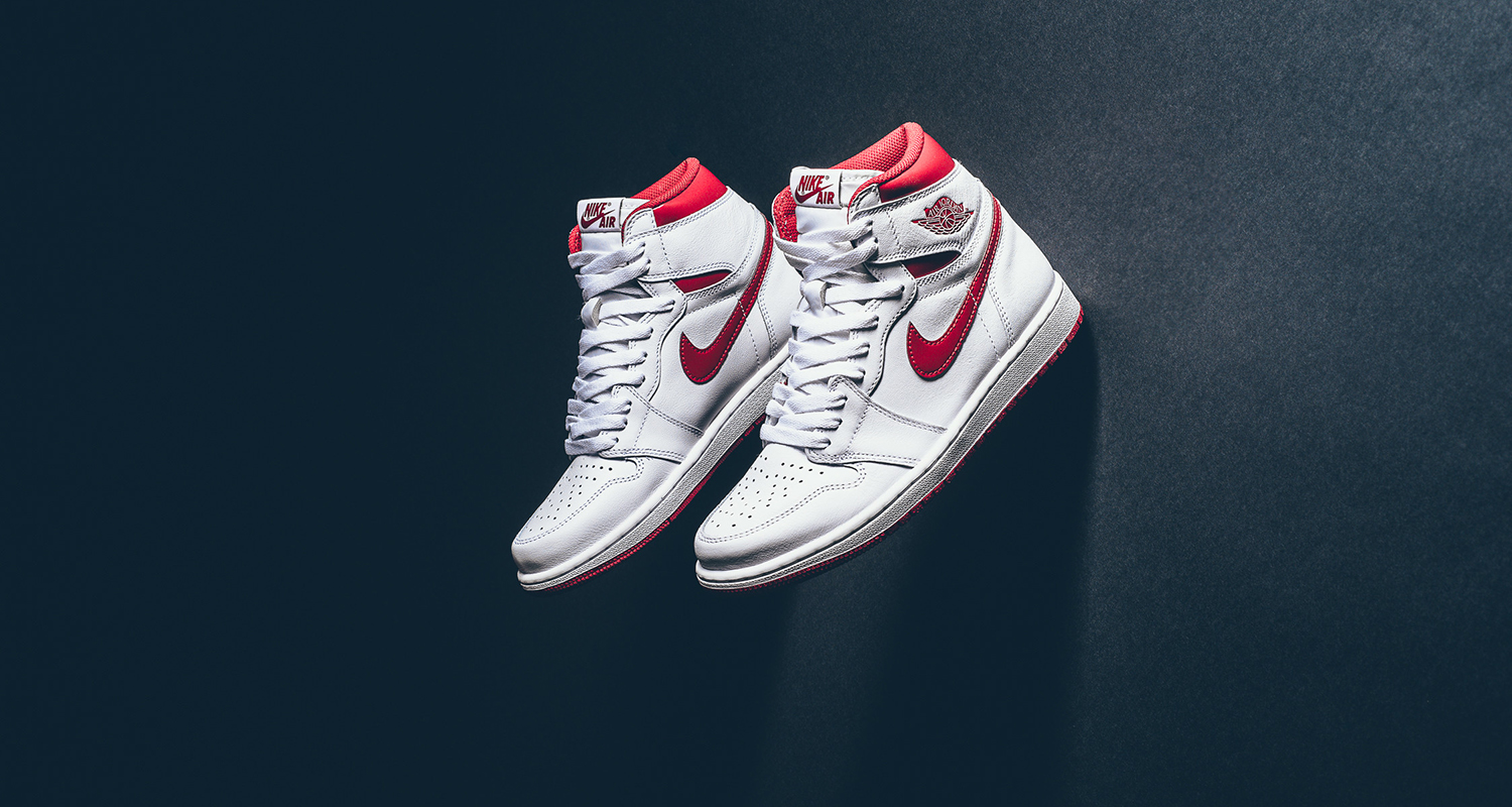Air jordan 1 retro high og metallic red deals
