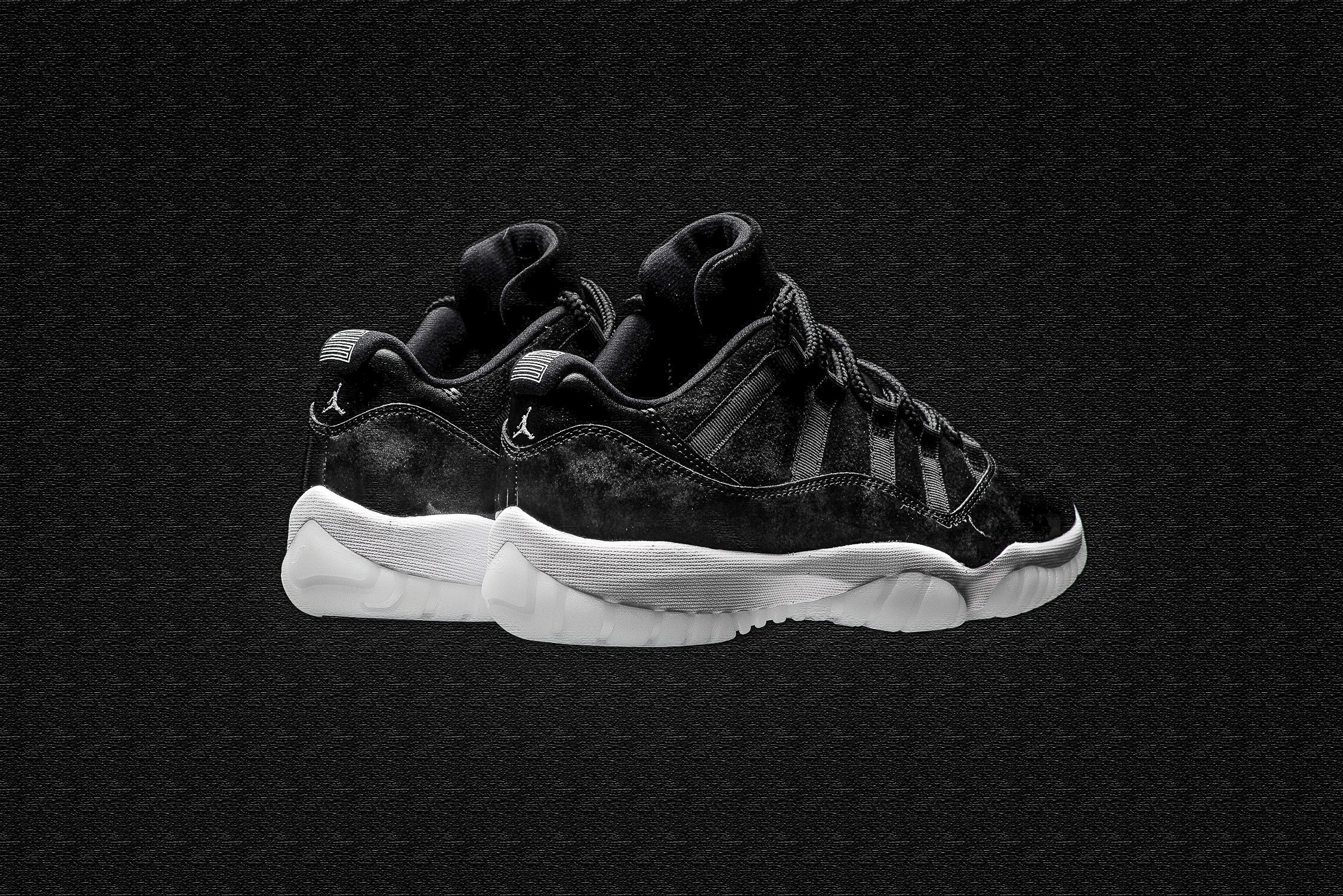 Air Jordan 11 Low "Barons"