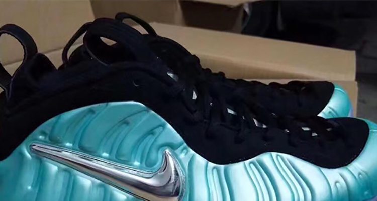 Nike Air Foamposite Pro "Island Green"