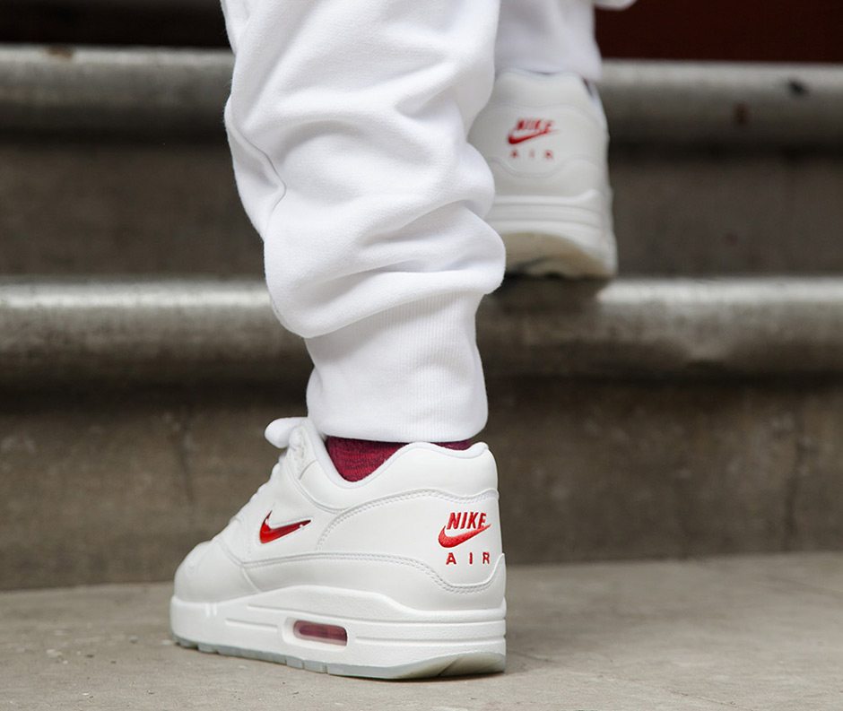 Nike Air Max 1 Jewel "White/Red"